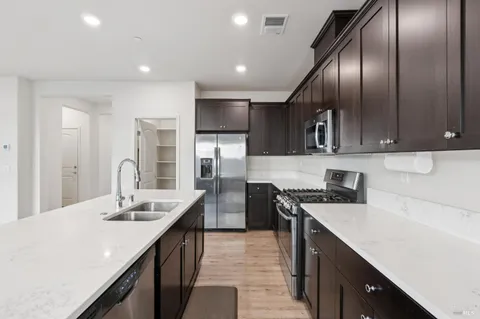 $849,000 | 1630 Winterberry Lane, Rohnert Park, CA 94928