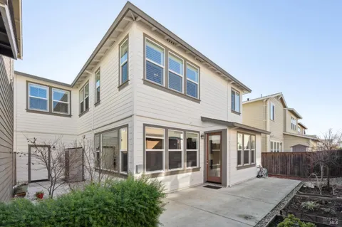 $849,000 | 1630 Winterberry Lane, Rohnert Park, CA 94928
