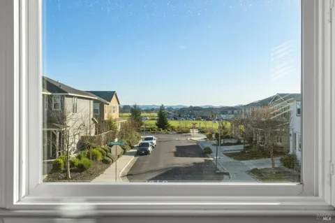 $849,000 | 1630 Winterberry Lane, Rohnert Park, CA 94928