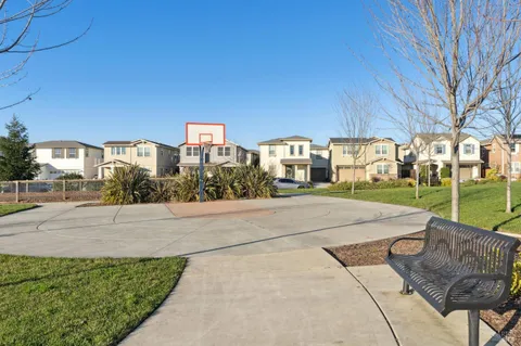 $849,000 | 1630 Winterberry Lane, Rohnert Park, CA 94928