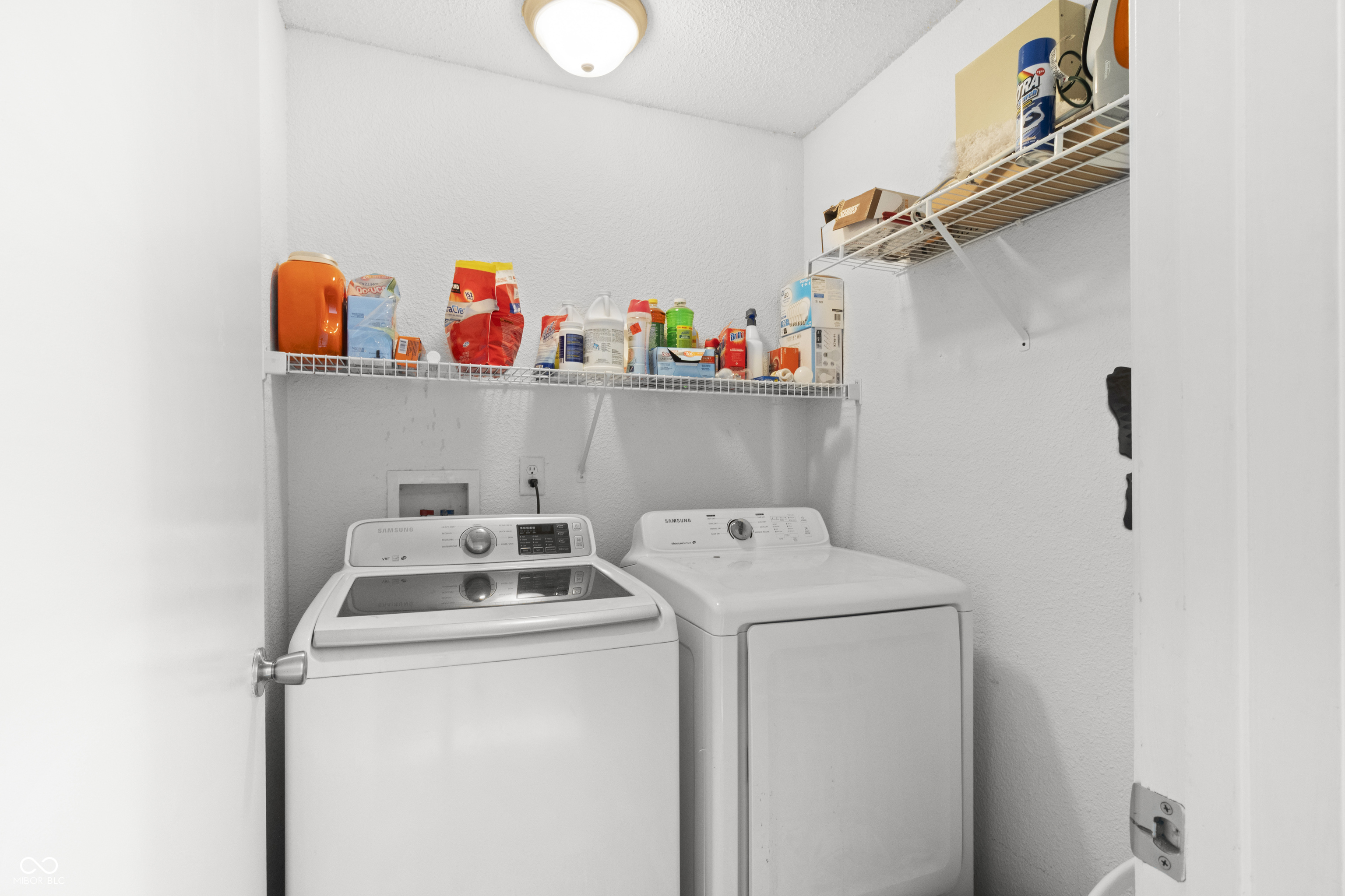 2611 Santaro Court Indianapolis, IN 46217 - Photo 12 of 20