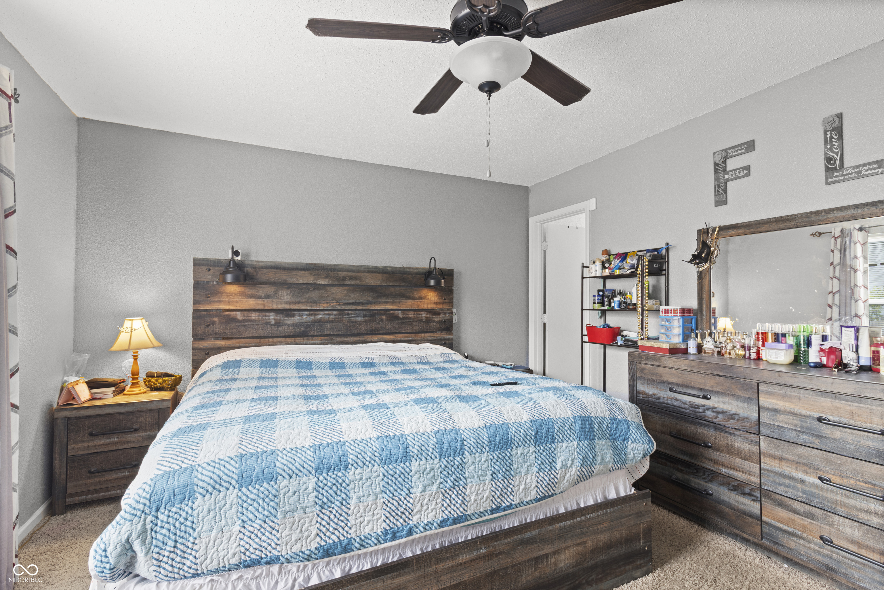 2611 Santaro Court Indianapolis, IN 46217 - Photo 15 of 20