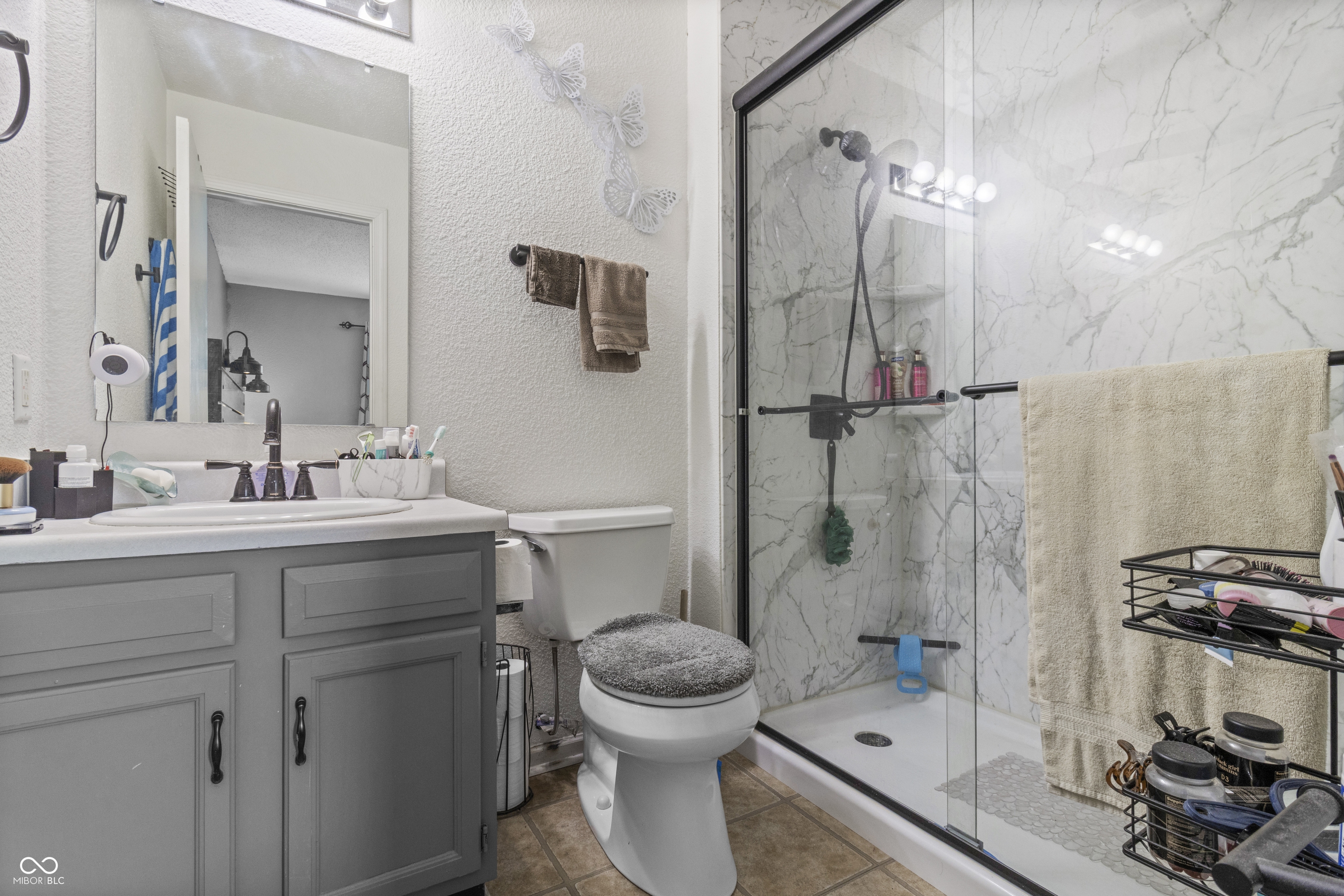 2611 Santaro Court Indianapolis, IN 46217 - Photo 16 of 20