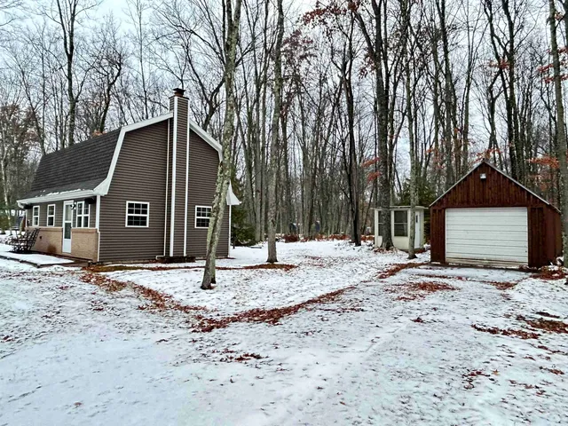 $219,900 | W12330 East Bedora Court, Stephenson, WI 54114