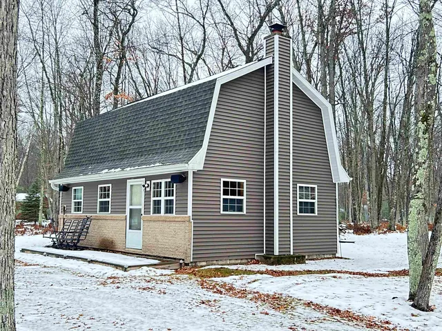 $219,900 | W12330 East Bedora Court, Stephenson, WI 54114