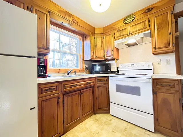 $219,900 | W12330 East Bedora Court, Stephenson, WI 54114