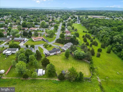 $315,000 | 201 Nightingale Avenue, Stephens City, VA 22655