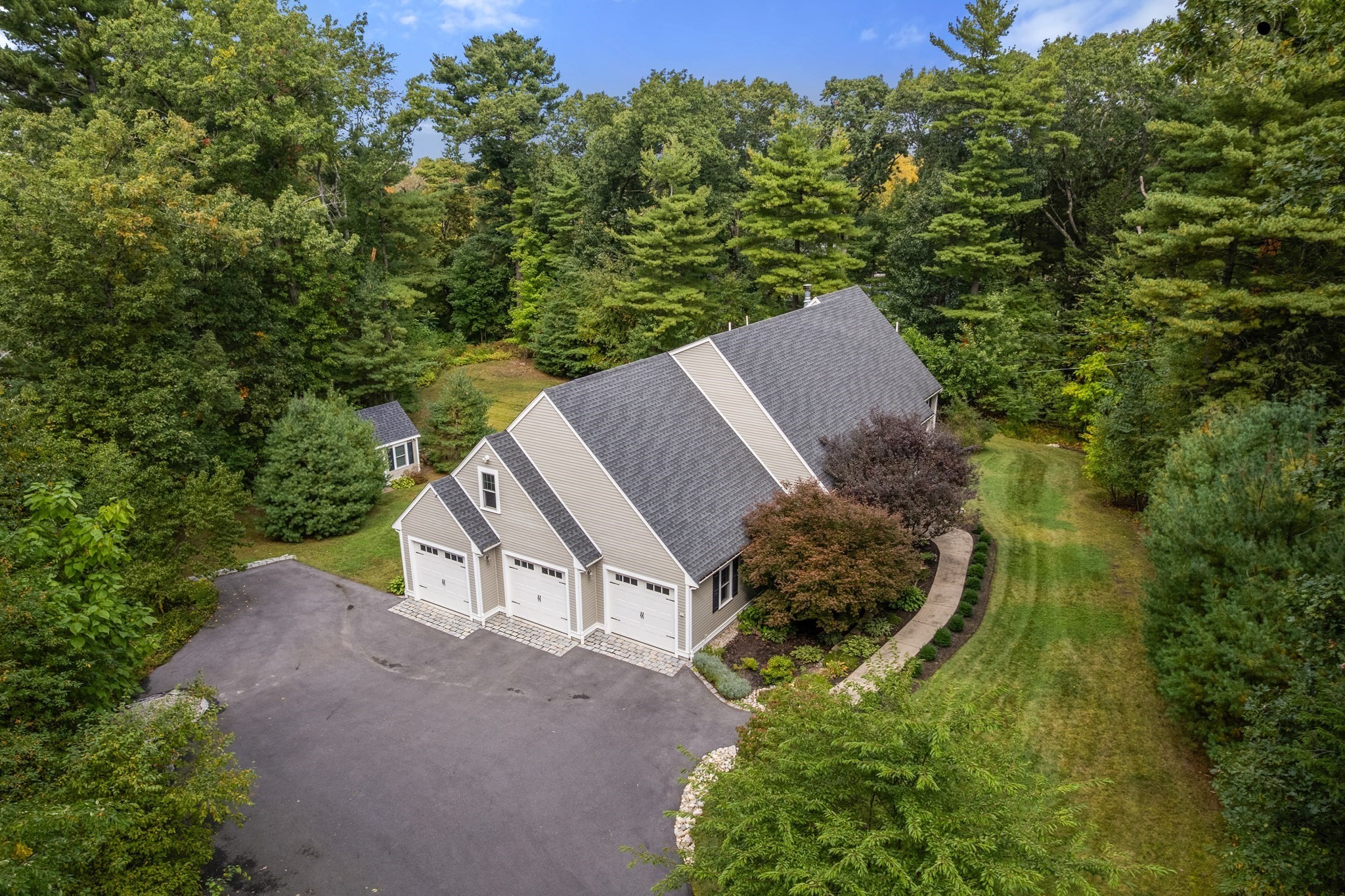 22 R Pilgrim Way Walpole, MA 02032 - Photo 36 of 42 Gallery Image 36