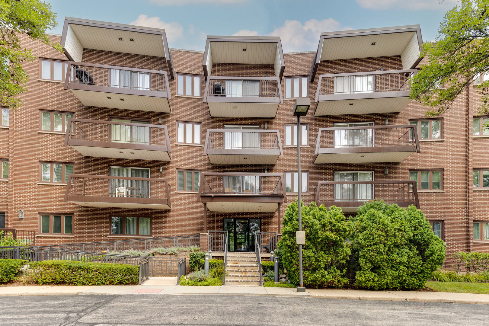 300 East Dundee Road, Unit 108 Buffalo Grove, IL 60089 - Photo 1 of 26 Gallery Image 1