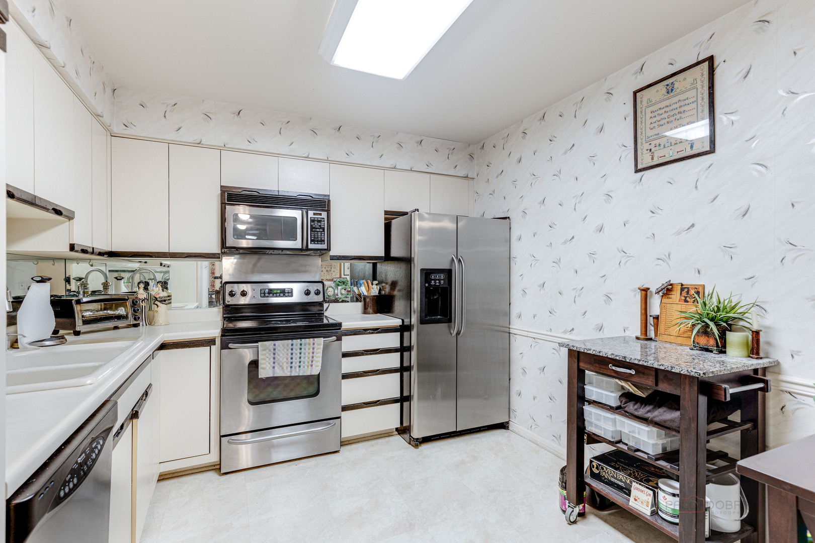 300 East Dundee Road, Unit 108 Buffalo Grove, IL 60089 - Photo 3 of 26 Gallery Image 3