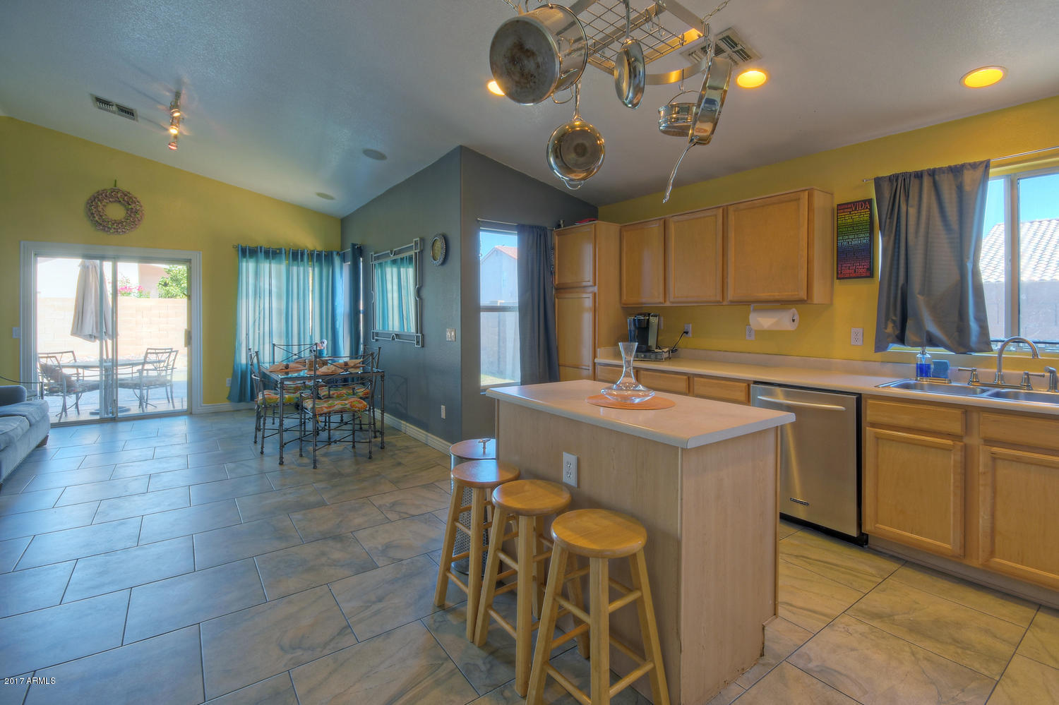 4046 West Cactus Road Phoenix, AZ 85029 - Photo 7 of 18 Spacious Kitchen