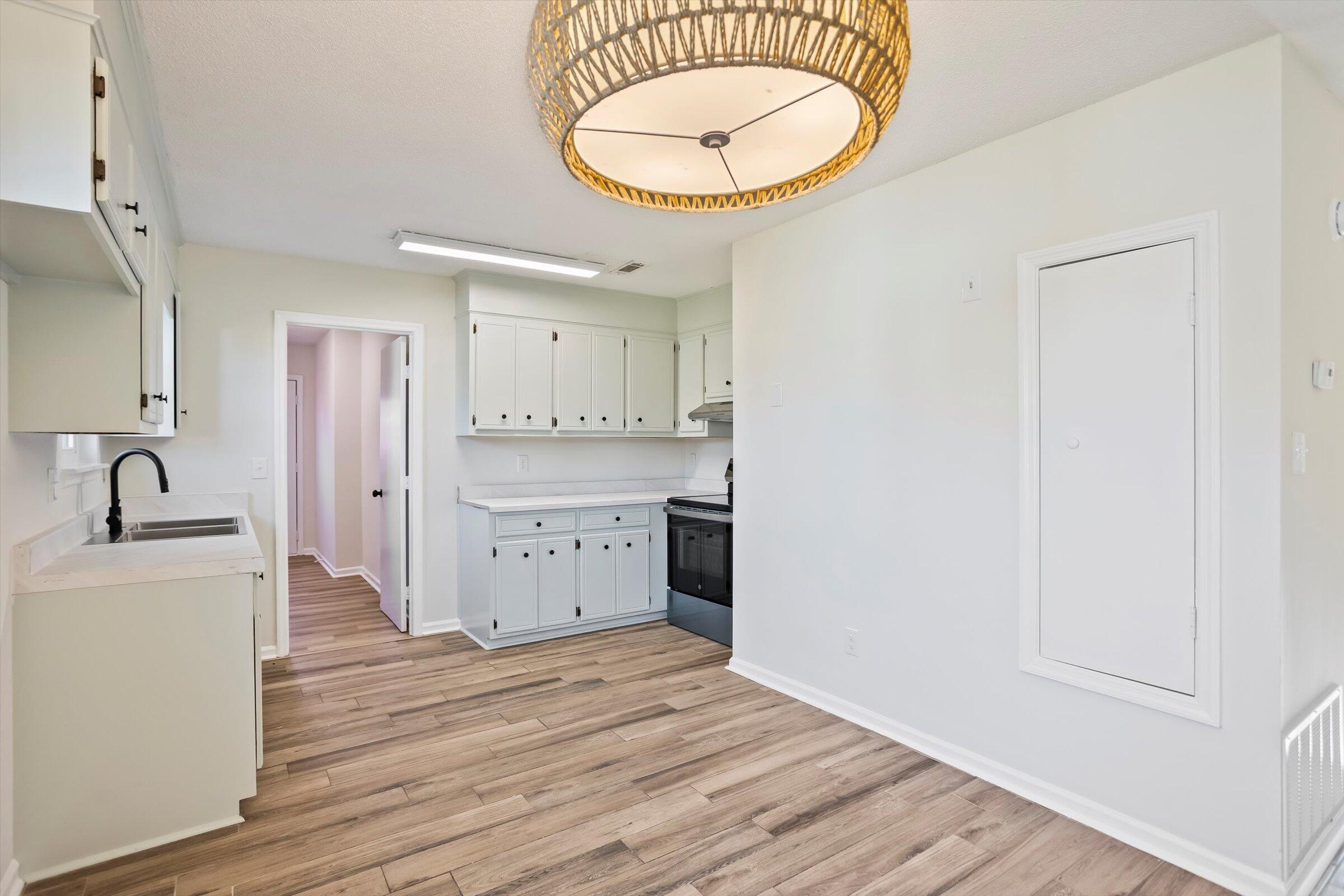 3531 Spring Glen Lane Augusta, GA 30906 - Photo 8 of 26 09-4G7A3476