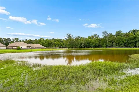 $345,000 | 760 Jackson Court, Madisonville, LA 70447