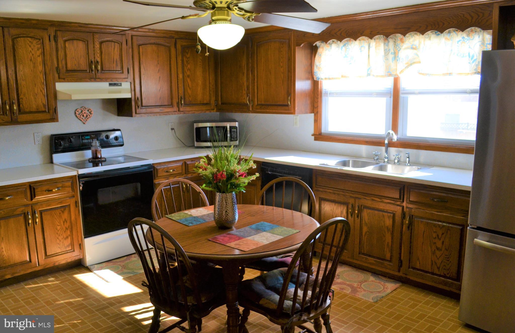 4124 Grandview Road Hanover, PA 17331 - Photo 14 of 38 Gallery Image 14