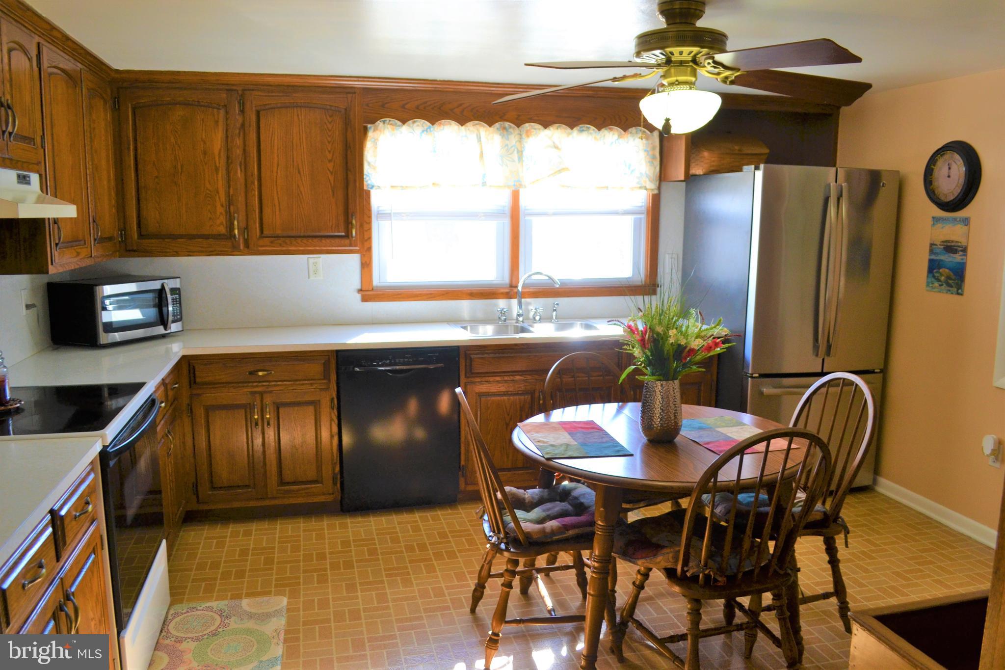 4124 Grandview Road Hanover, PA 17331 - Photo 10 of 38 Gallery Image 10