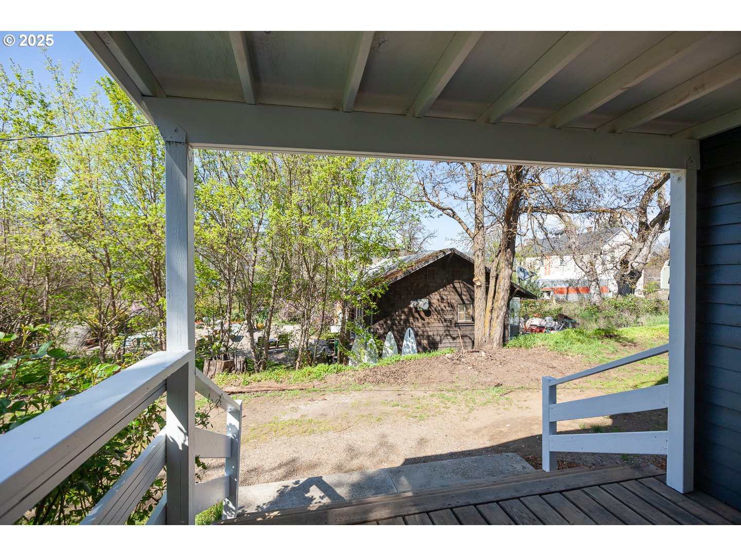 207 Main Street Mosier, OR 97040 - Photo 11 of 39 Gallery Image 11