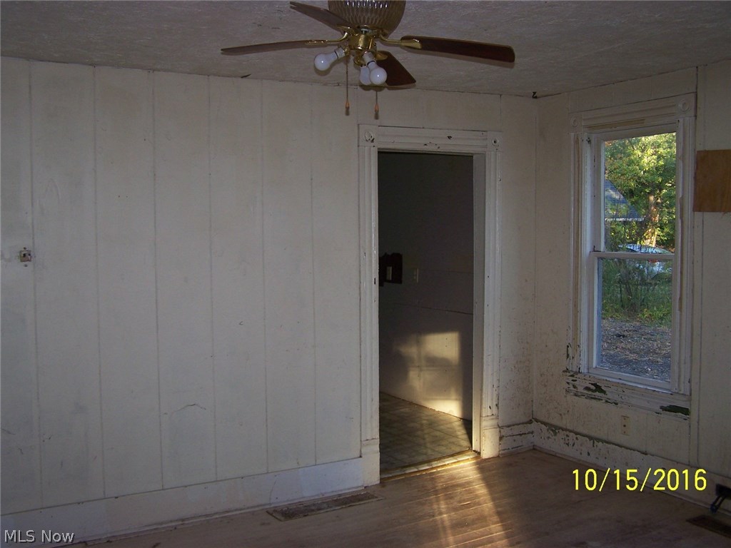 4490 Maple Street Perry, OH 44081 - Photo 6 of 7 Gallery Image 6