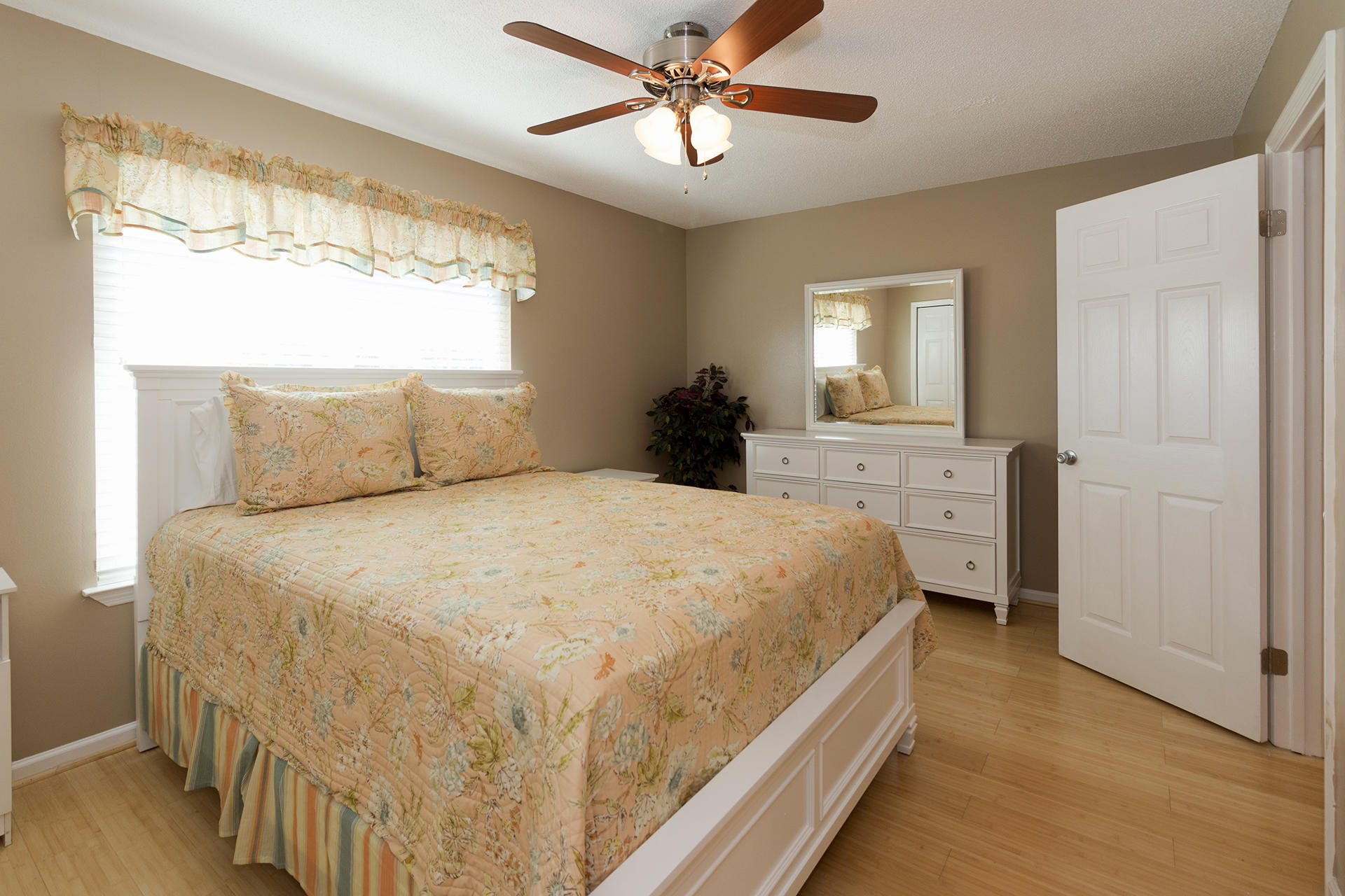 241 Ellis Road, Unit 49 Miramar Beach, FL 32550 - Photo 30 of 35 Gallery Image 30