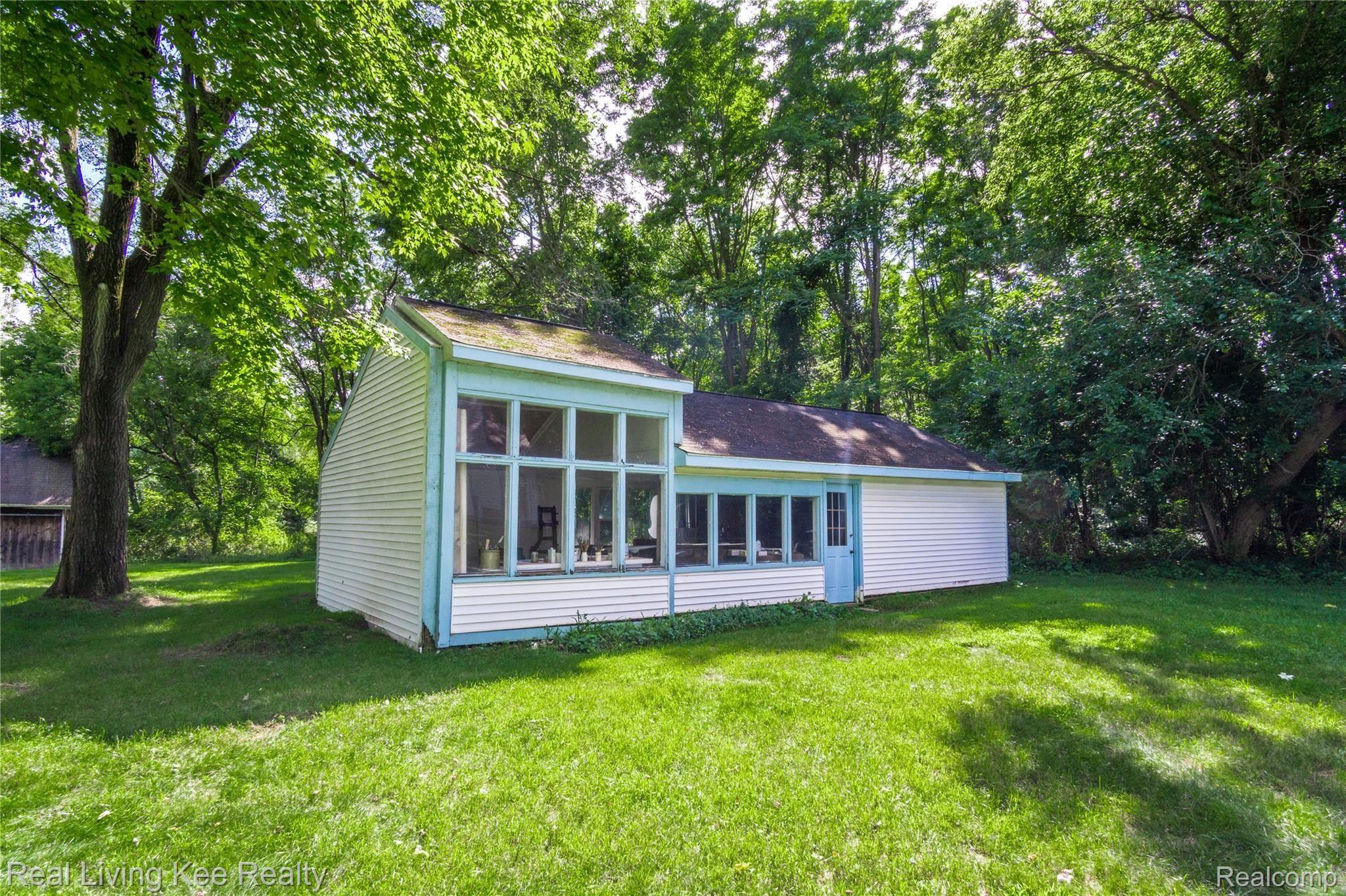 2550 28 Mile Road Rochester, MI 48306 - Photo 8 of 69 Exteriors (17 of 24).jpg