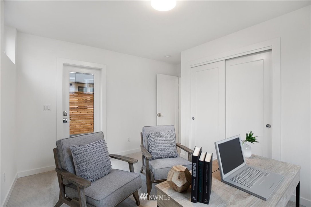 807 North 47th Street Seattle, WA 98103 - Photo 10 of 37 Gallery Image 10