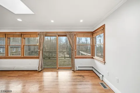 $449,000 | 19 Windy Bush Lane, Sparta, NJ 07871