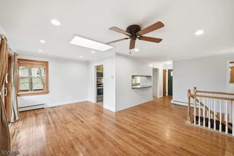 $449,000 | 19 Windy Bush Lane, Sparta, NJ 07871