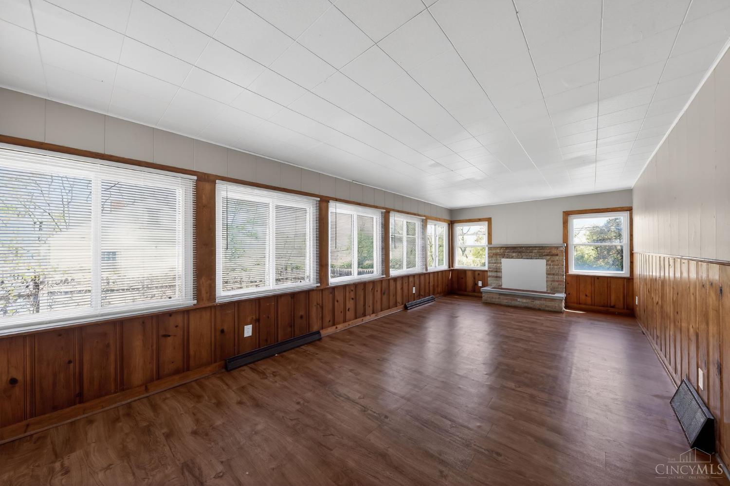 1284 Compton Road Cincinnati, OH 45231 - Photo 22 of 30 Gallery Image 22
