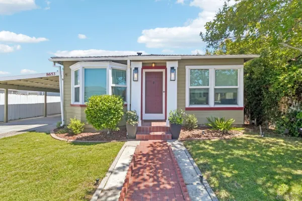$879,000 | 8653 Washington Avenue, La Mesa, CA 91942
