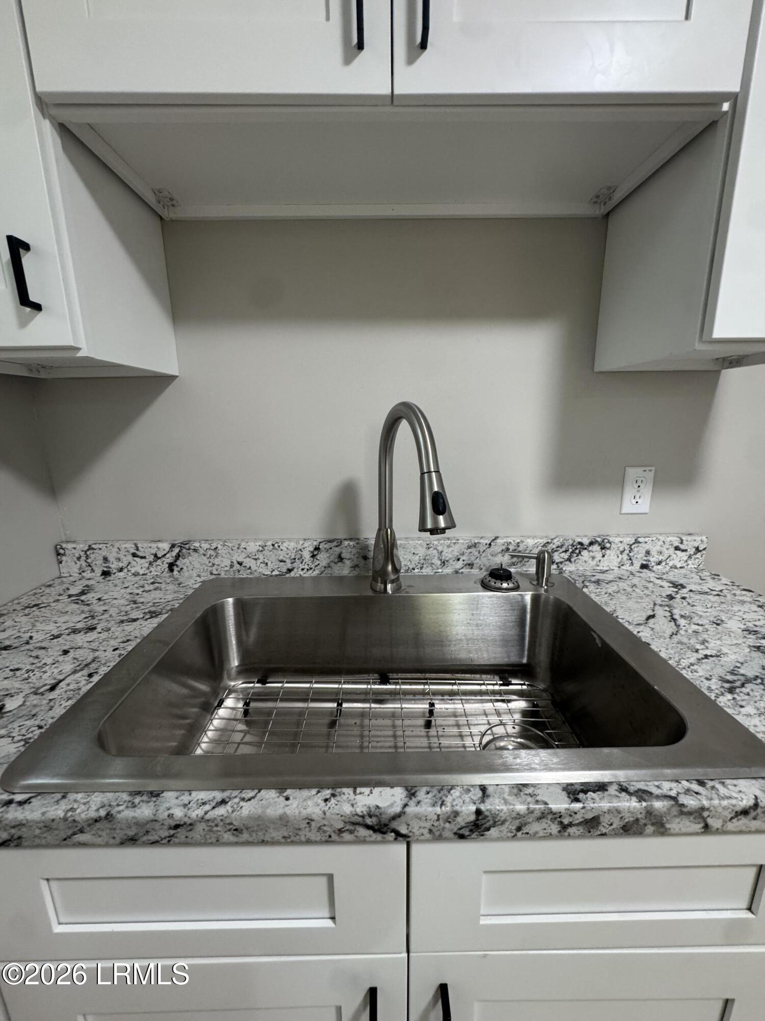 503 Shaw Drive Hampton, SC 29924 - Photo 8 of 17 IMG_2672