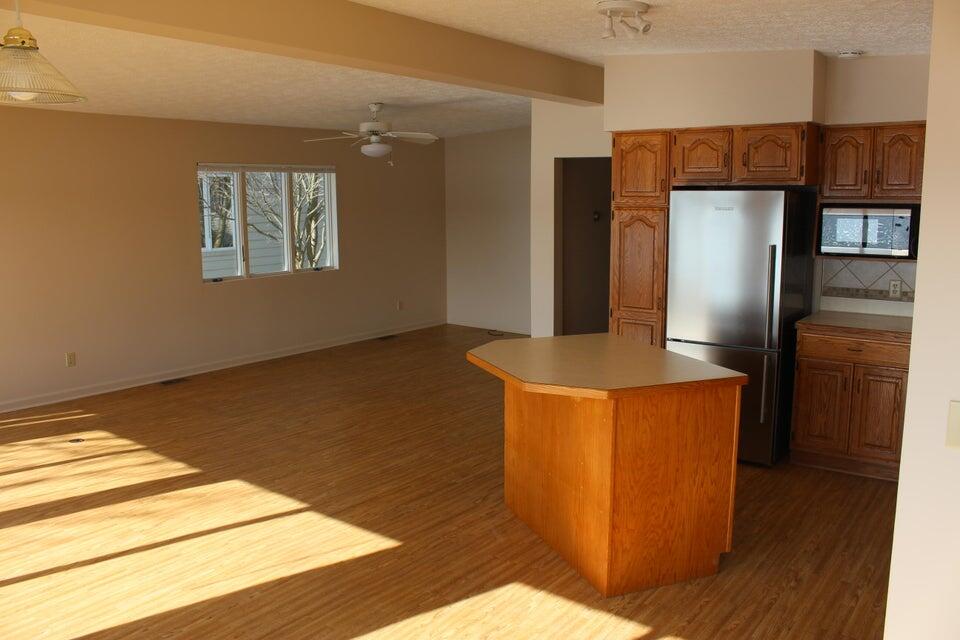 1074 Tompkins Drive Addison, MI 49220 - Photo 9 of 21 tomp9