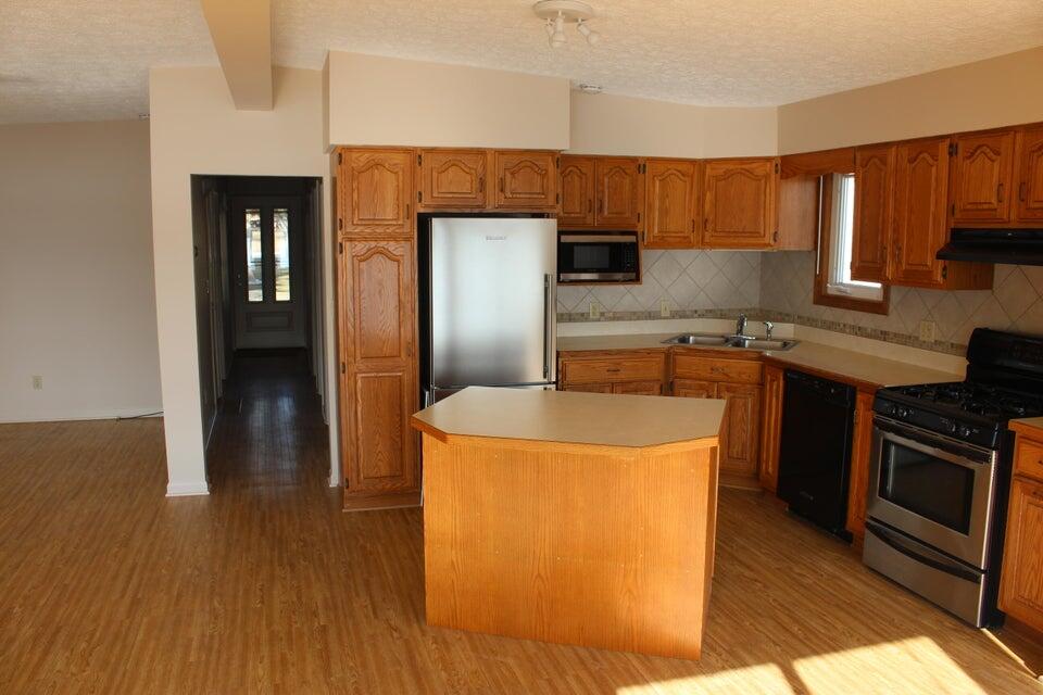 1074 Tompkins Drive Addison, MI 49220 - Photo 10 of 21 tomp10