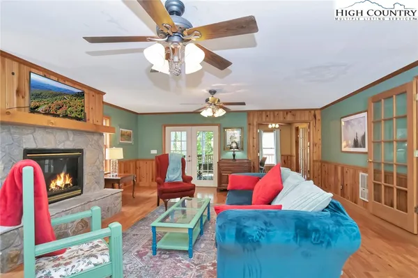 $599,000 | 2209 Sugar Mountain Road 2, Newland, NC 28657