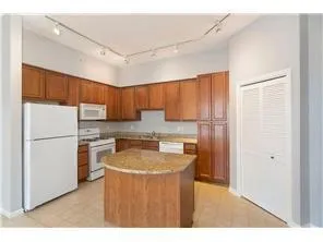 $1,900 | 500 East Grant Street, Unit 2409, Minneapolis, MN 55404