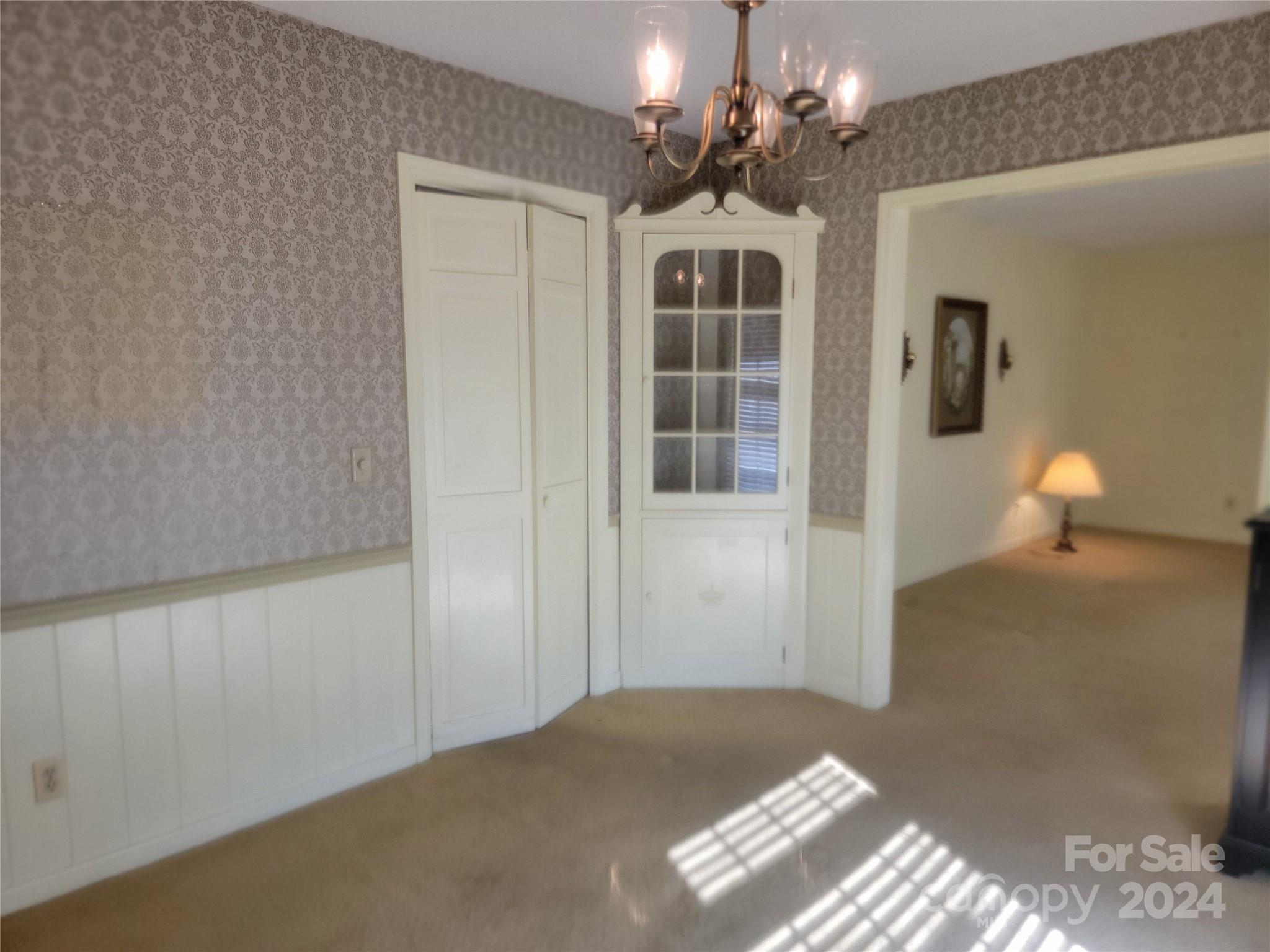 115 Hidden Hill Road Union, SC 29379 - Photo 21 of 35 a view of entryway with a chandelier