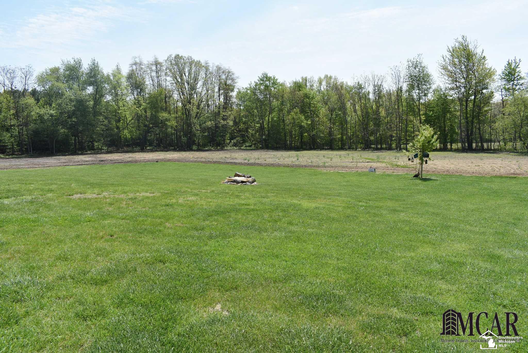 12175 Oelke Road Maybee, MI 48159 - Photo 41 of 45 21454331-40.JPG