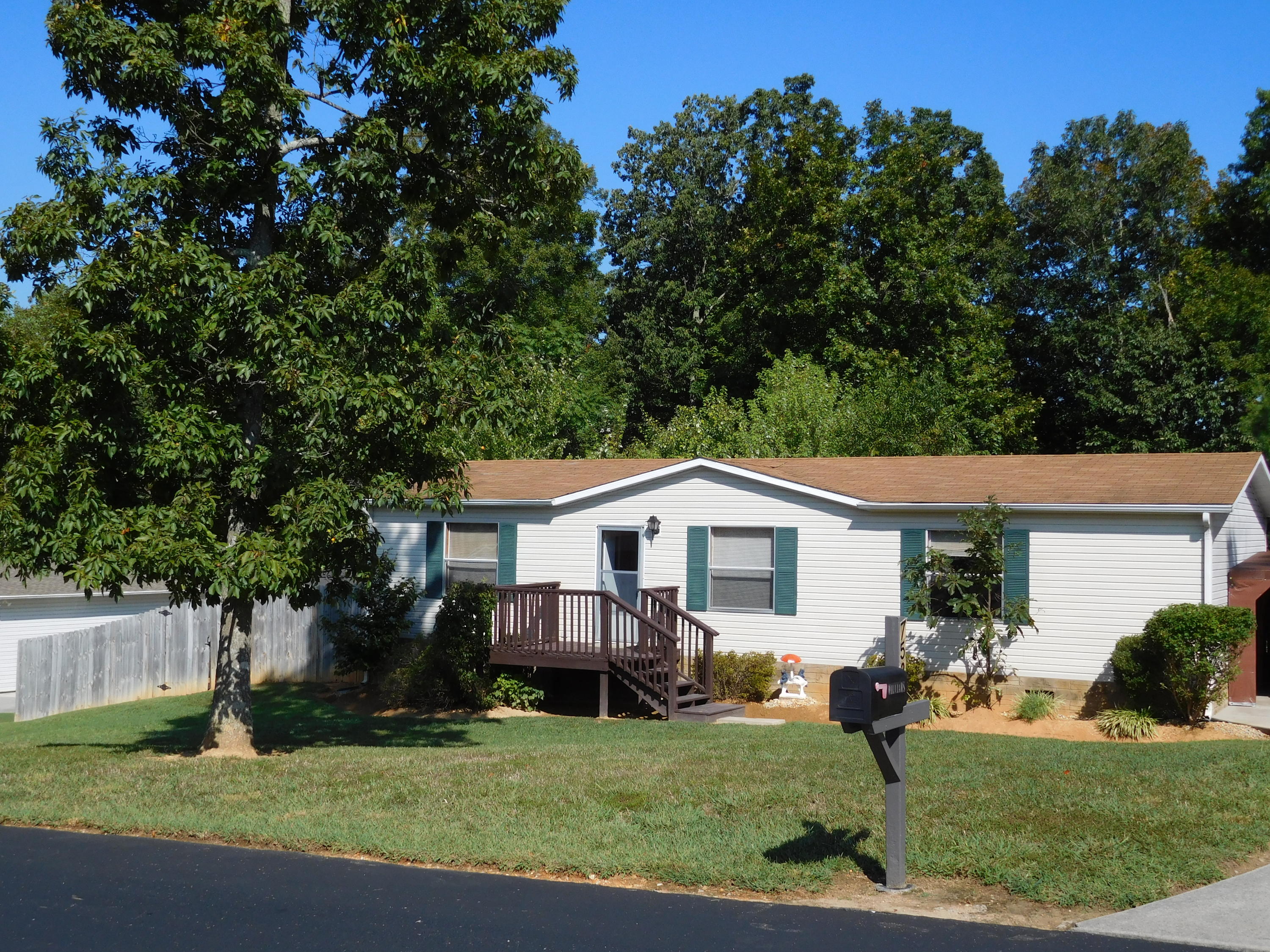 7529 Hunters Ridge Way Knoxville, TN 37914 - Photo 1 of 38 DSCN0469