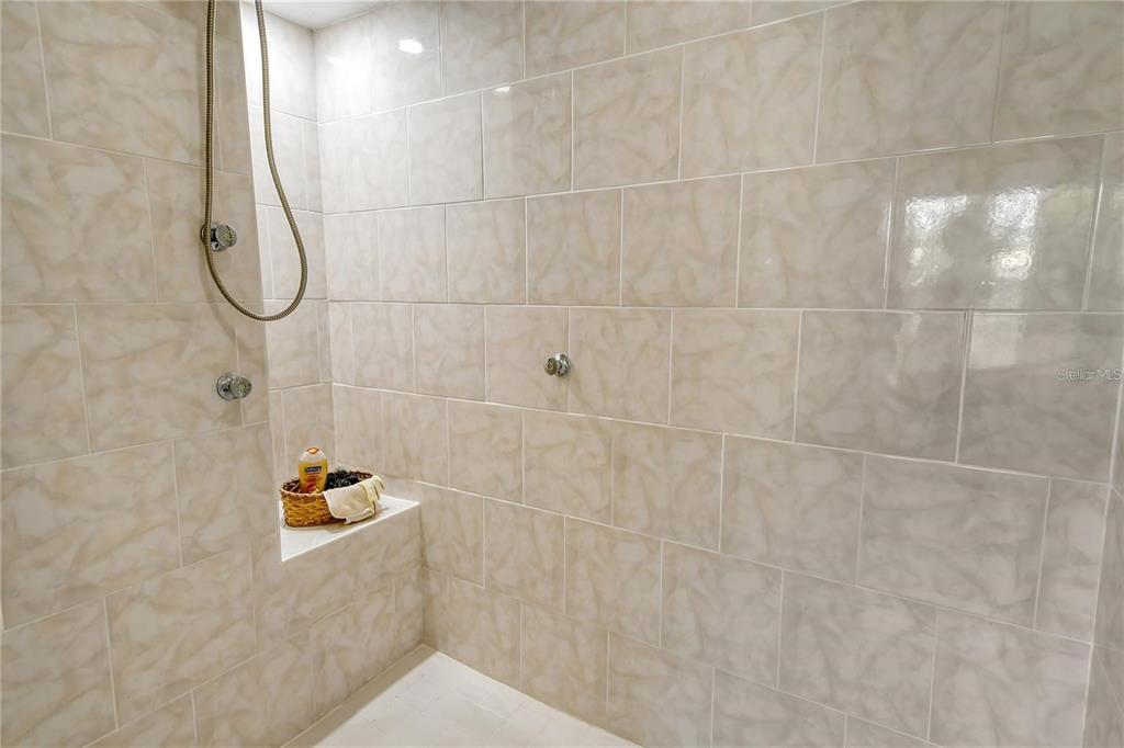 449 Redwood Road Venice, FL 34293 - Photo 20 of 40 a bathroom with a shower