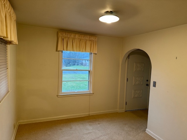 3307 North View Road Rockford, IL 61107 - Photo 12 of 19 a view of an empty room with a window