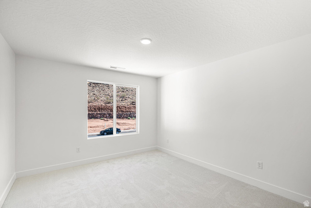489 East Weatherby Way Washington, UT 84780 - Photo 23 of 36