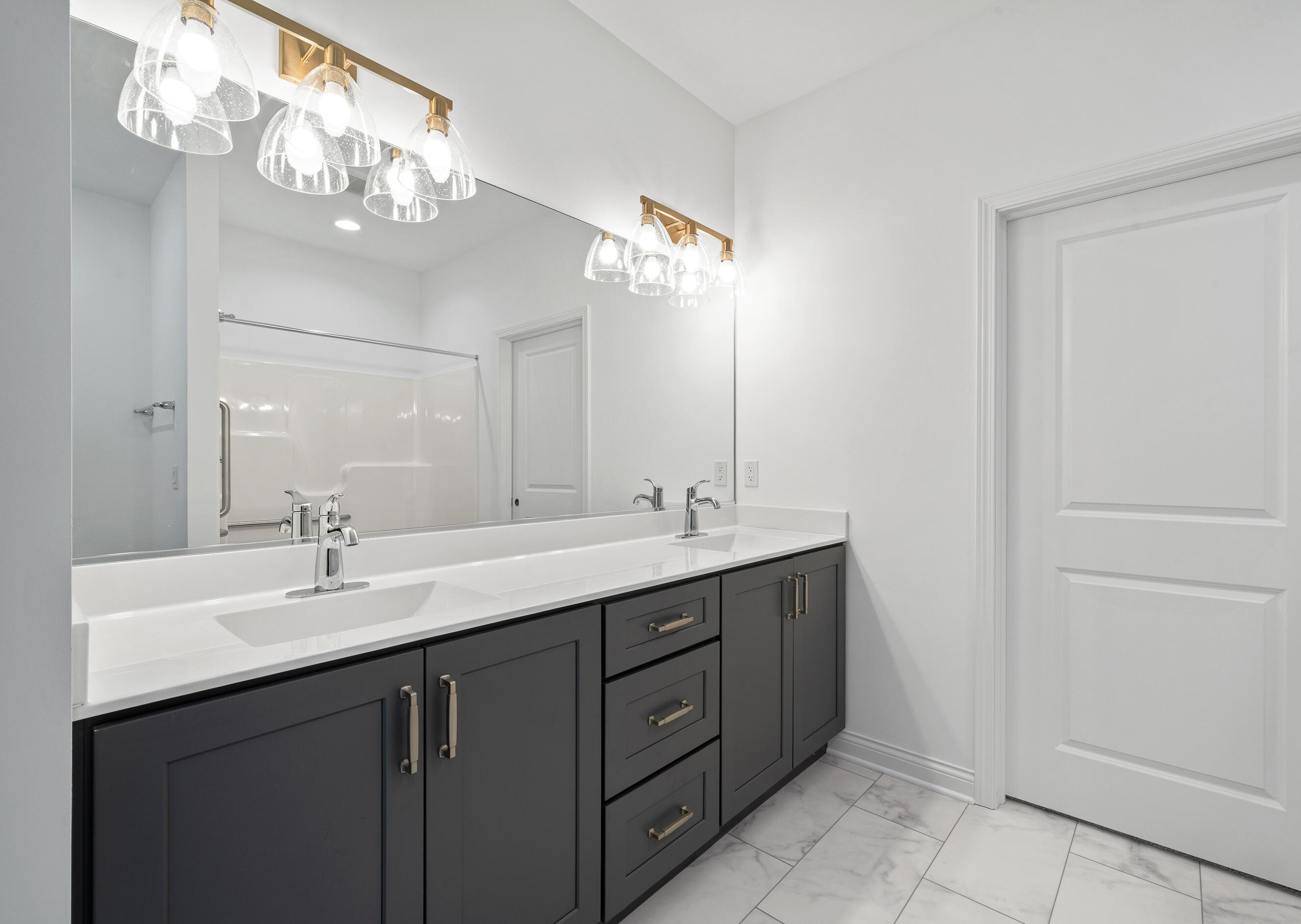 Lt19 Arbor Ridge Drive Delavan, WI 53115 - Photo 11 of 22 Primary Bathroom