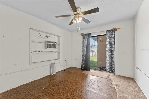 $100,000 | 52 North 4th Street, Eagle Lake, FL 33839