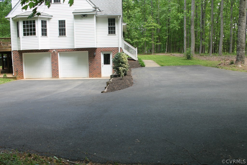 1524 Palmore Road Powhatan, VA 23139 - Photo 2 of 13 Gallery Image 2