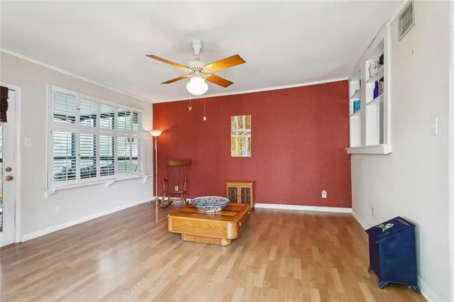 $315,000 | 403 Athania Parkway, Metairie, LA 70001