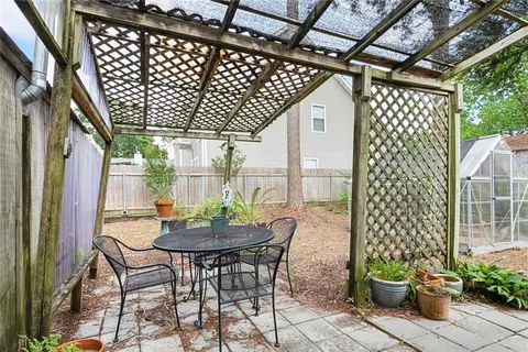 $315,000 | 403 Athania Parkway, Metairie, LA 70001