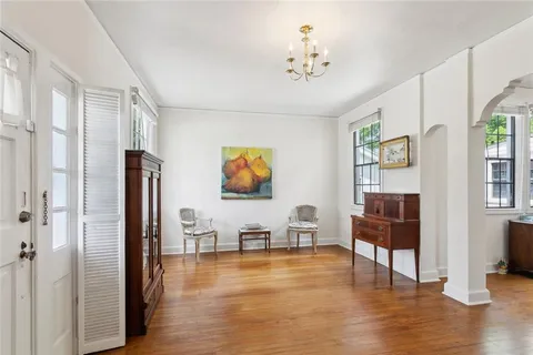 $315,000 | 403 Athania Parkway, Metairie, LA 70001