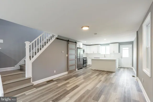 $2,900 | 454 Old Elm Street, Conshohocken, PA 19428