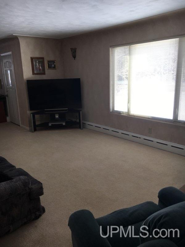 5170 Co Road Gladstone, MI 49837 - Photo 4 of 18