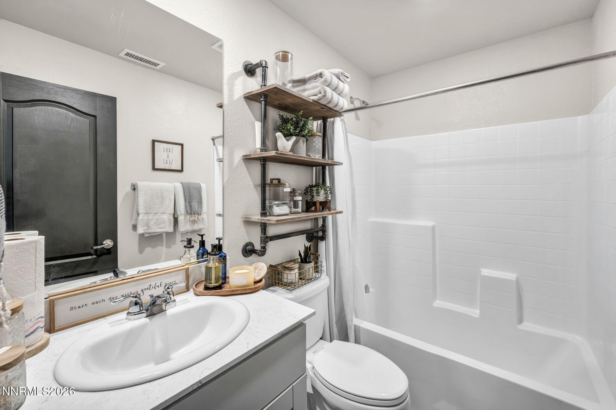 8854 Finnsech Drive Reno, NV 89506 - Photo 11 of 62 70-web-or-mls-8854-finnsech-dr