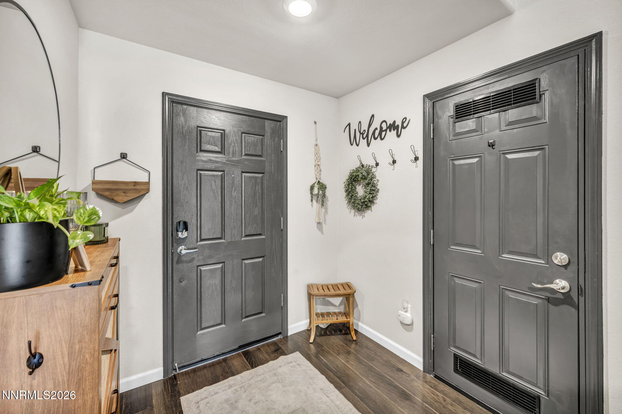 8854 Finnsech Drive Reno, NV 89506 - Photo 4 of 62 63-web-or-mls-8854-finnsech-dr