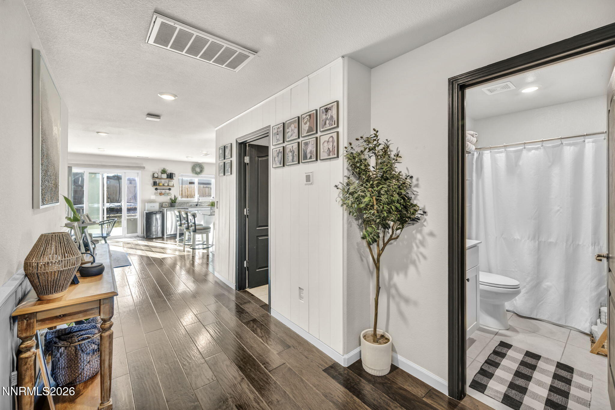 8854 Finnsech Drive Reno, NV 89506 - Photo 5 of 62 66-web-or-mls-8854-finnsech-dr